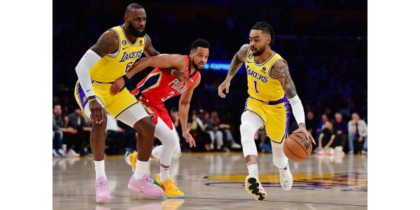 Los Angeles Lakersi poštuju doprinose svakog igrača veterana Los Angeles Lakersi poštuju doprinose svakog igrača veterana